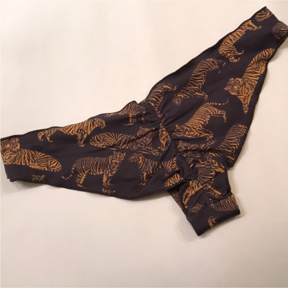 RARE! Boys + Arrows Bikini Set in Frisky Tiger Print - Picture 14 of 16